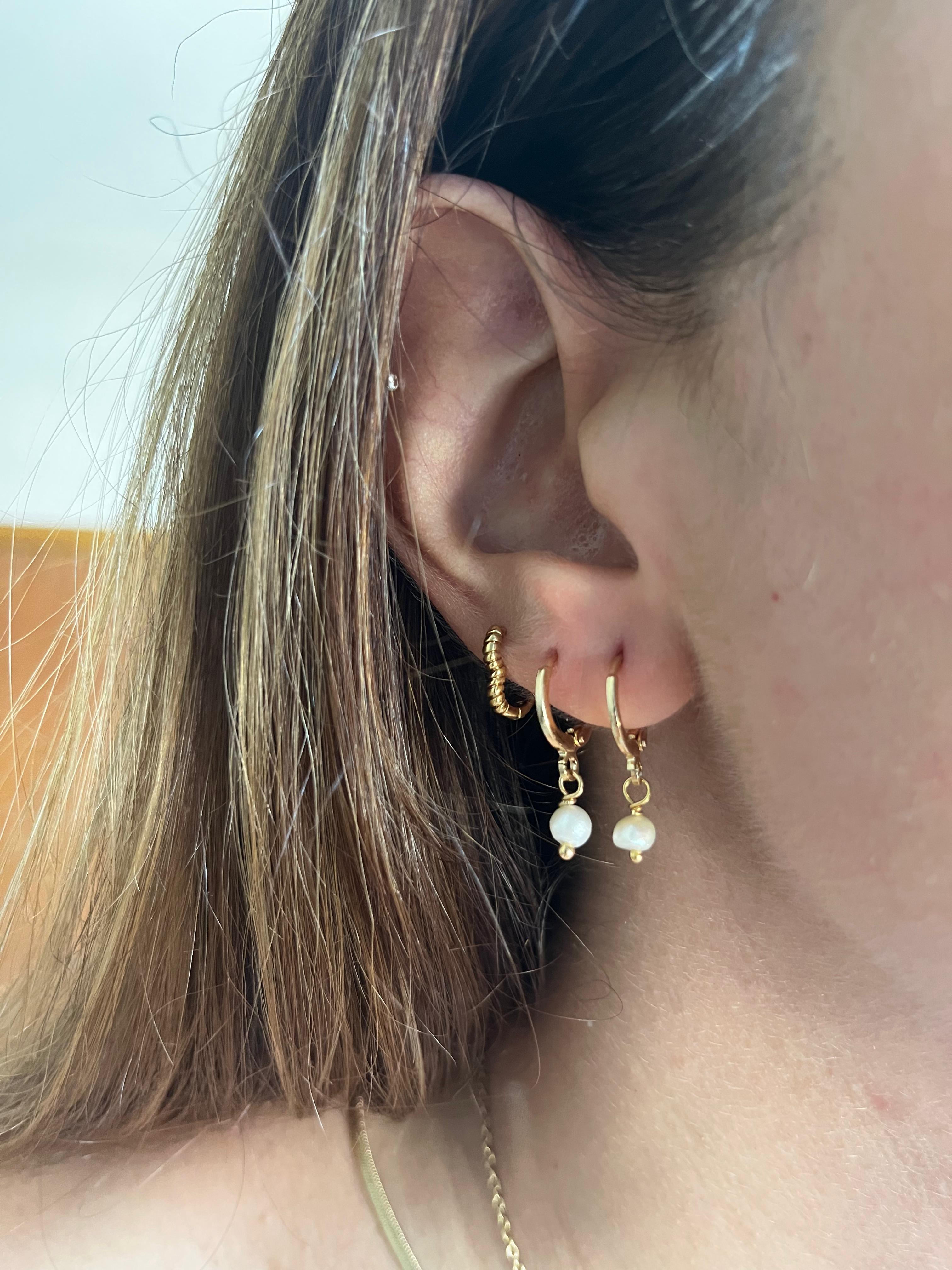 ARGOLINHA PÉROLA OURO