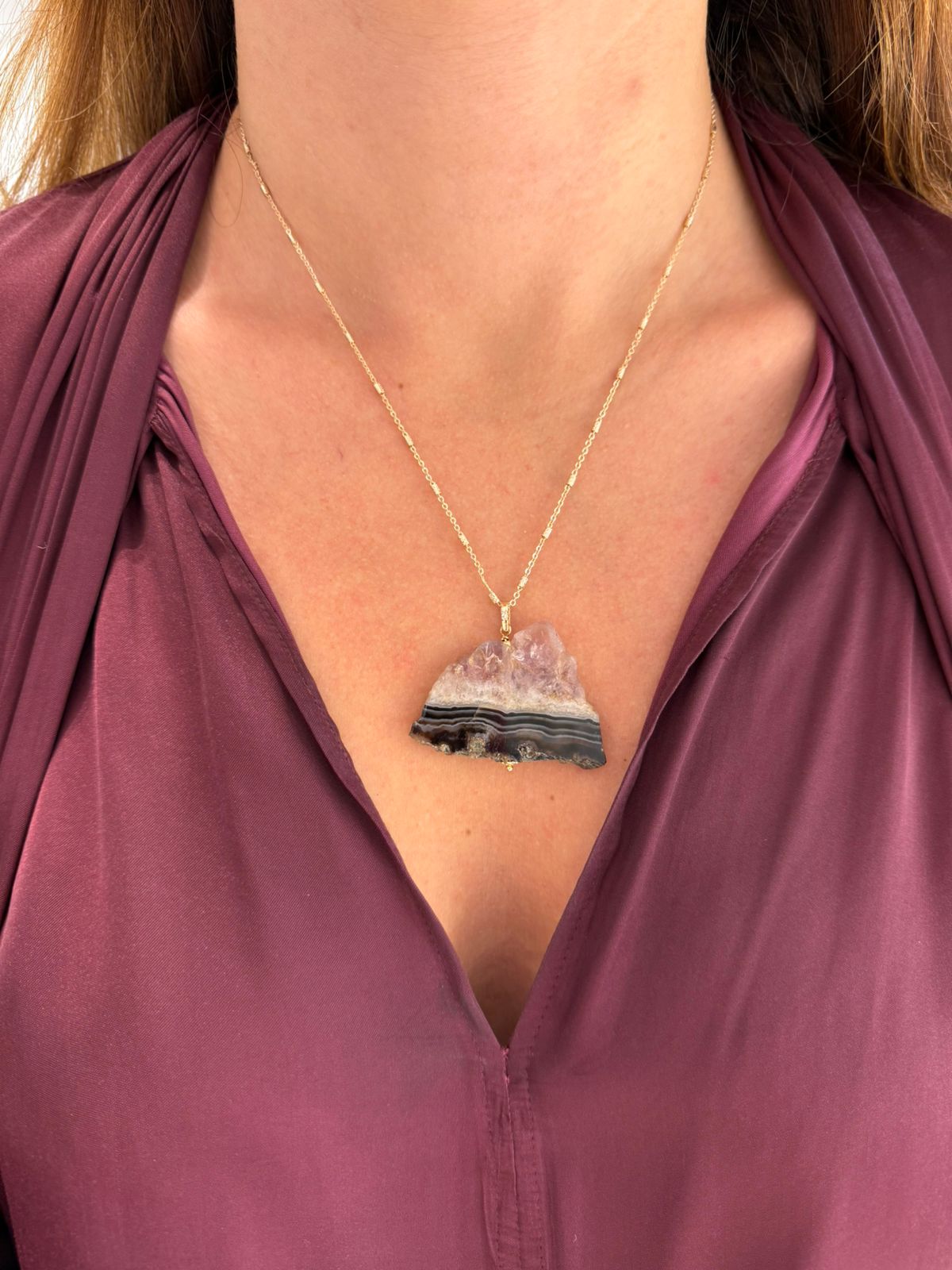 COLAR AMETISTA BRUTA OURO