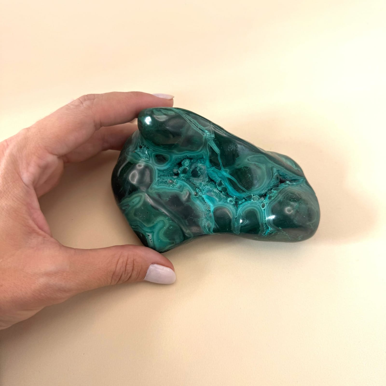 PEDRA MALAQUITA LUZ - Anilú