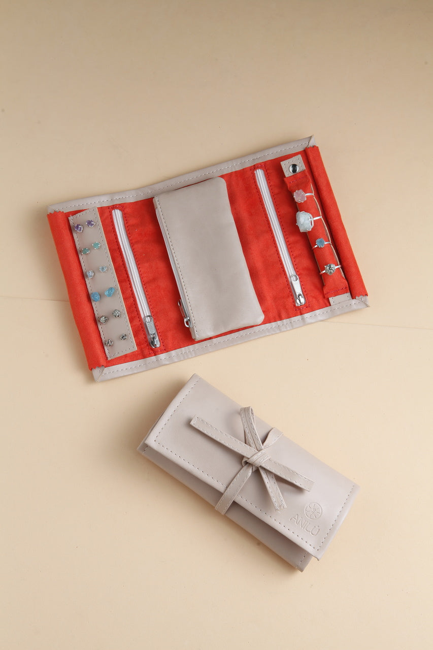 NECESSAIRE VIAGEM