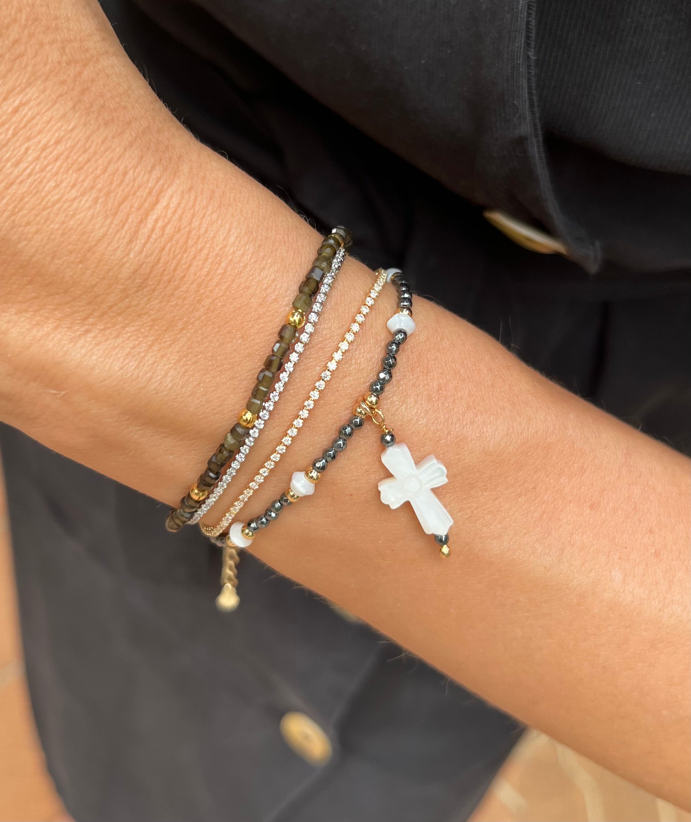 PULSEIRA MINI OBSIDIANA OURO