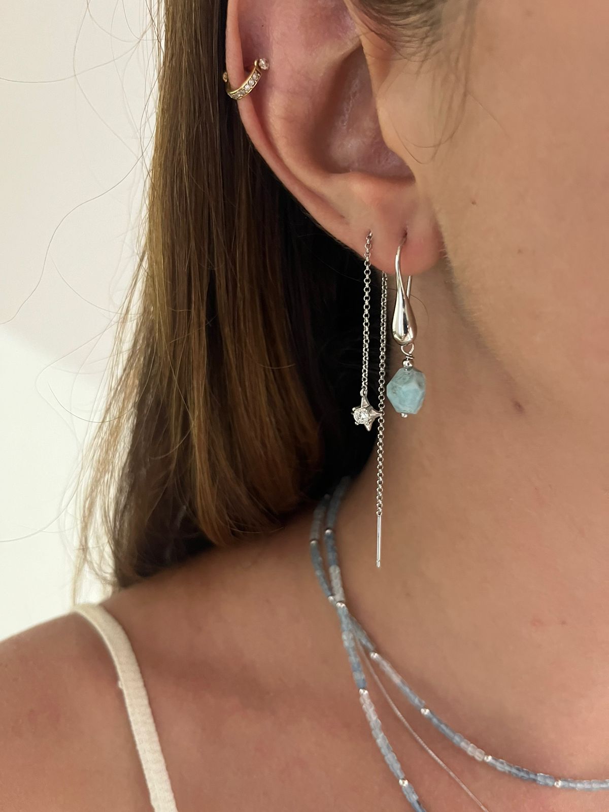 BRINCO GOTA LARIMAR OURO