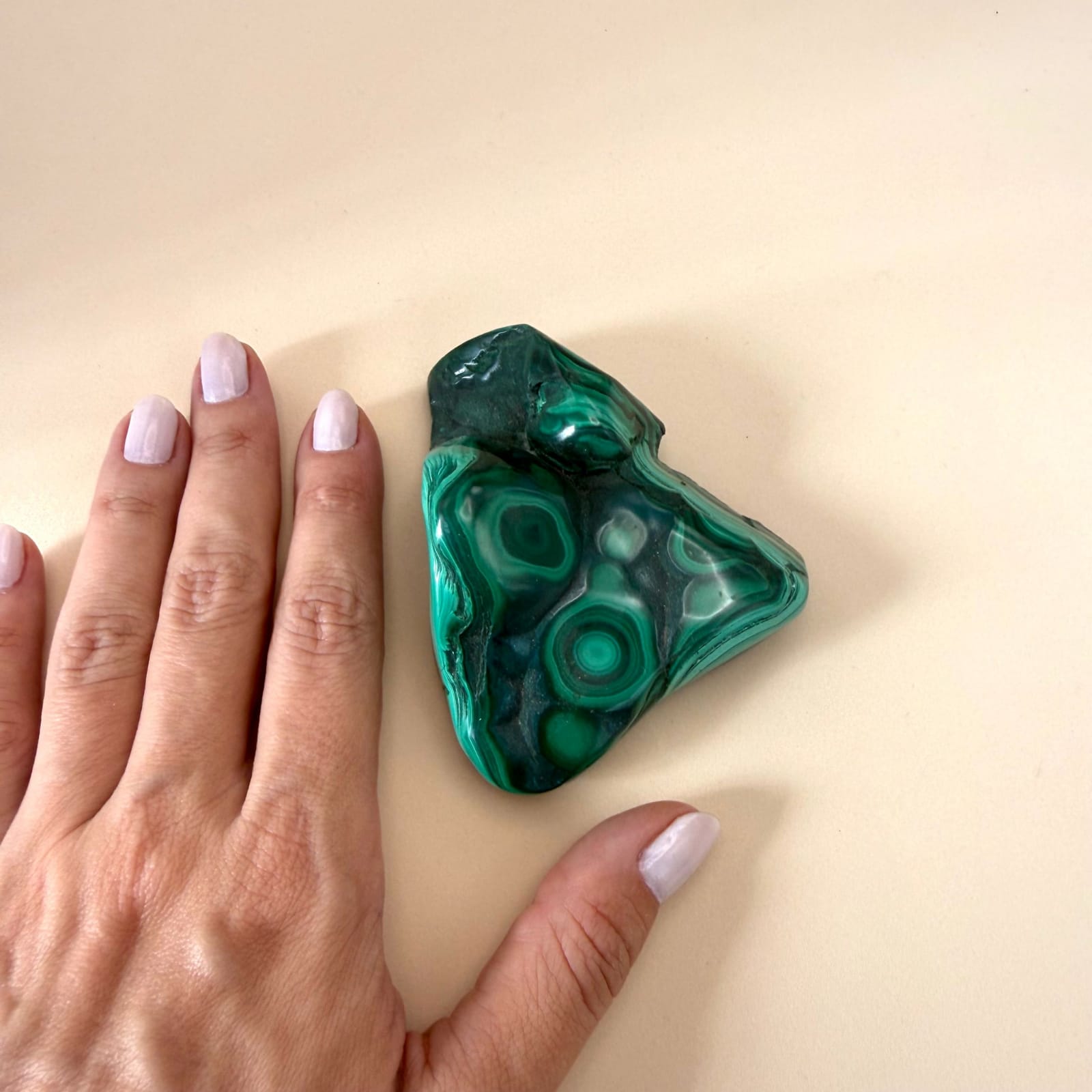 PEDRA MALAQUITA VIDA - Anilú