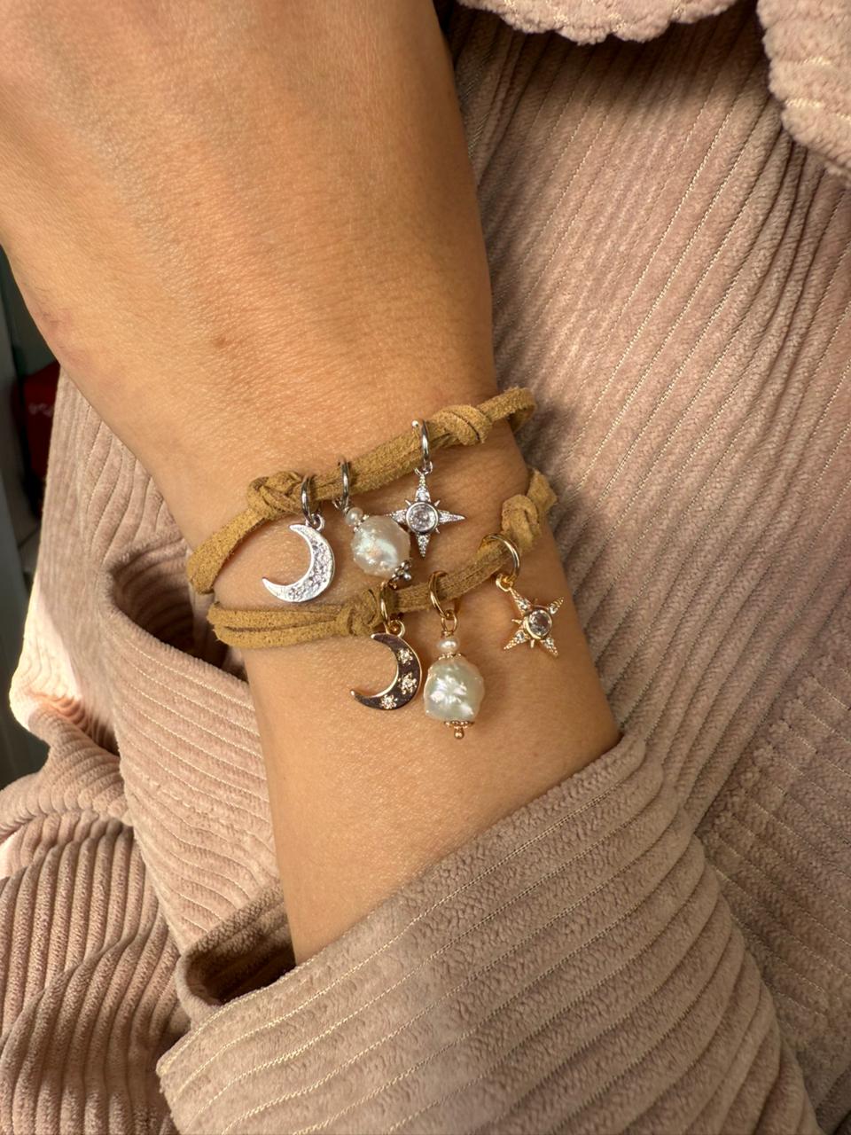 PULSEIRA COURO ESTRELAR RODIO   * - Anilú